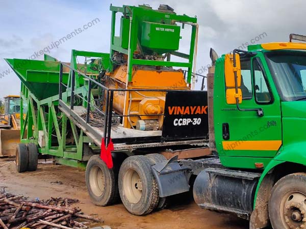 mobile concrete mixer