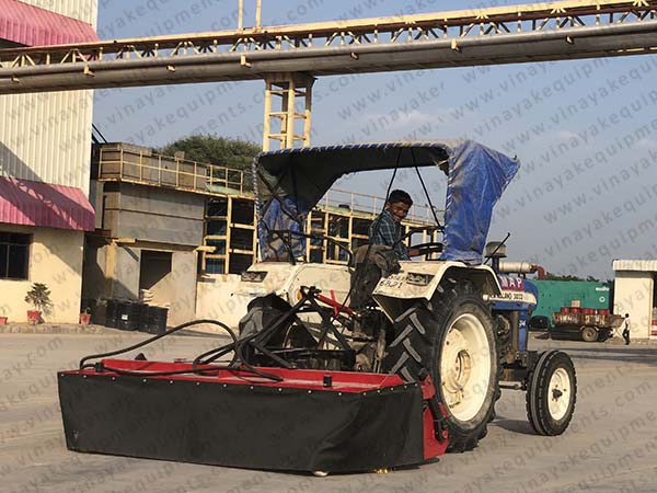 municipal road sweeping machine