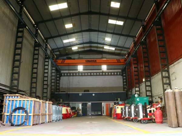 thermoplastic road marking machine